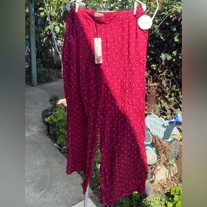 Lindy Bop Burgundy Heart Print pant